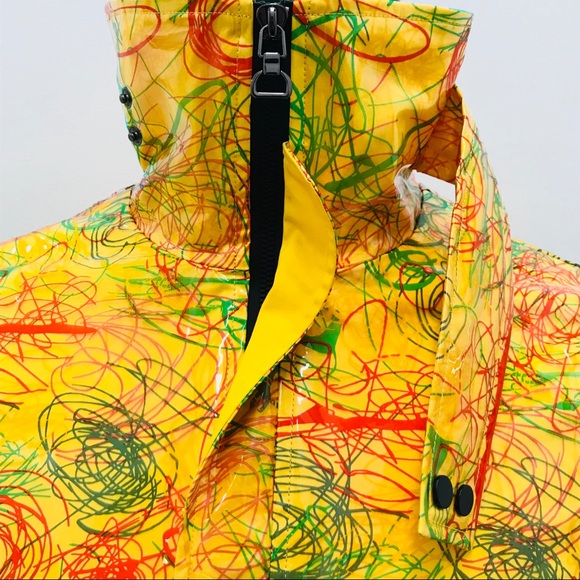 Wind Breaker with designer print - Picture 6 of 6